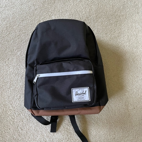 herschel 3m backpack Retreat Backpack-Copen Blue Crosshatch REAL Watersports 100% recycled 600D polyester contrast base panel Herschel Girls Green Floral LEGO